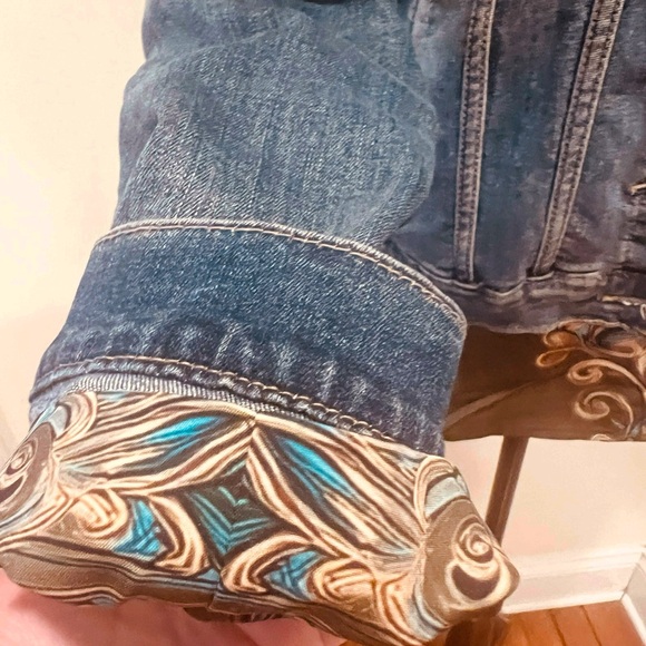 Peacock Feather Print Button Down Blouse Women’s Large Statement Top NWOT Large - Picture 2 of 11